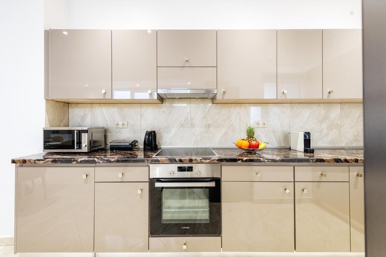 4You Luxury Apartments By Keyplanner Moraitika Exterior photo