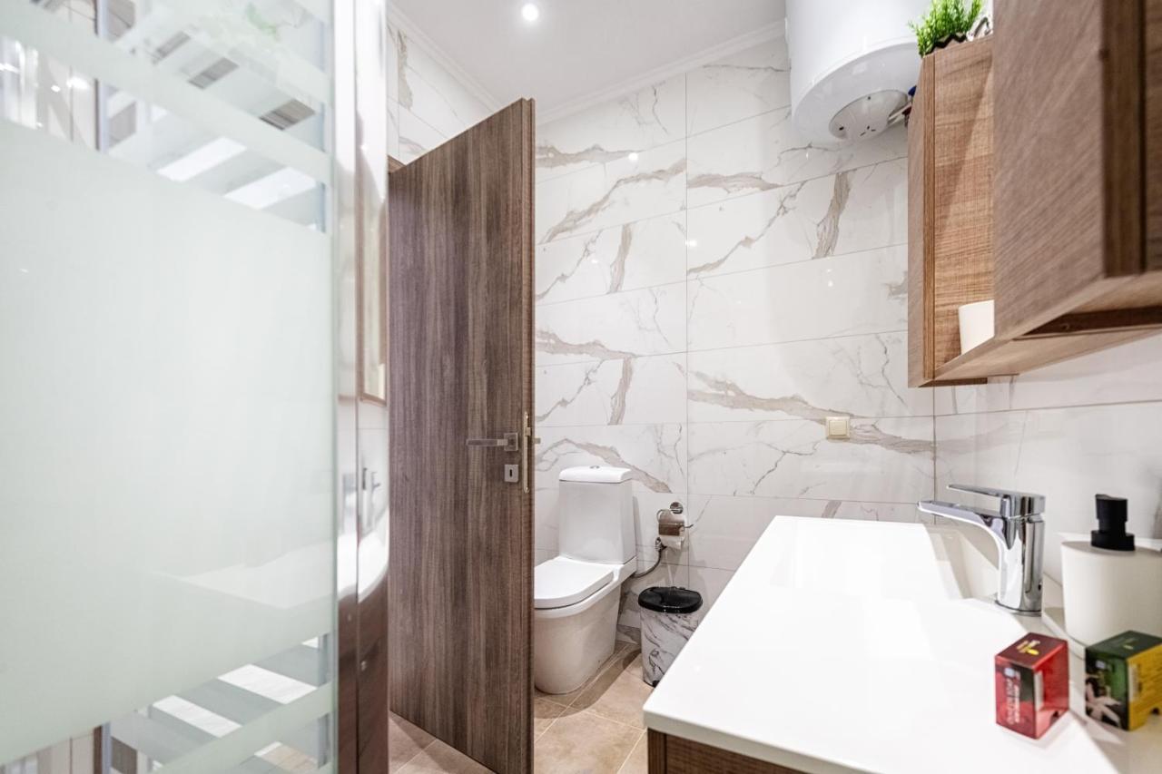 4You Luxury Apartments By Keyplanner Moraitika Exterior photo